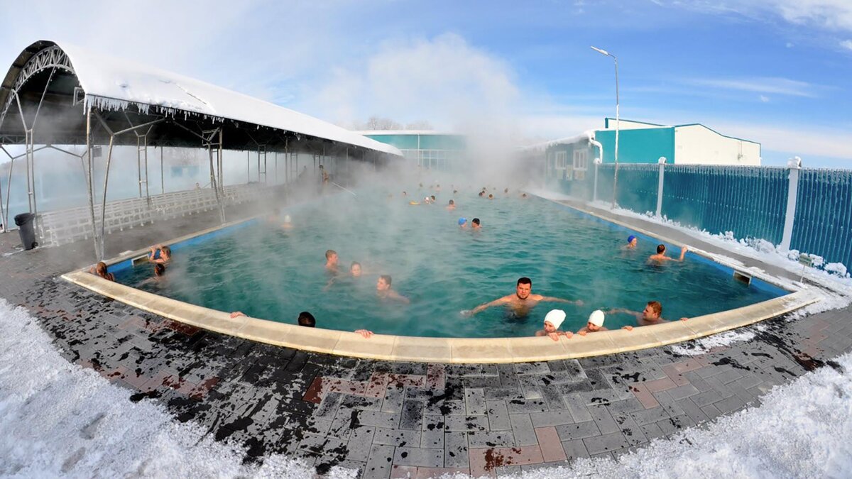    На территории комплекса оборудовано пять купален с разной температурой воды.Фото: vk.com/dolina_geyzerov