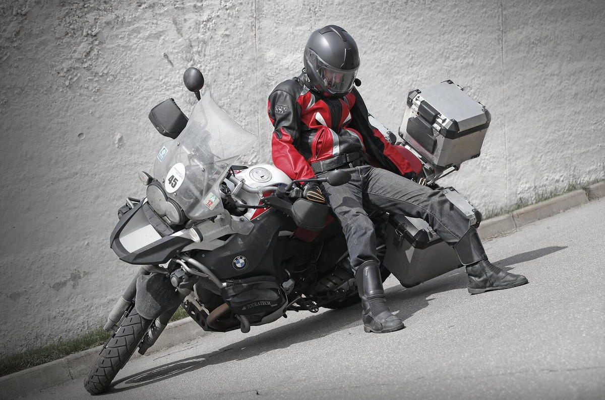 Техника подъема тяжелого мотоцикла