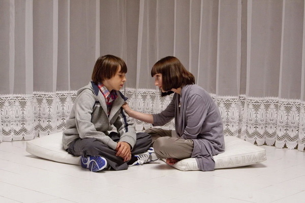 "Чат", 2010, Великобритания