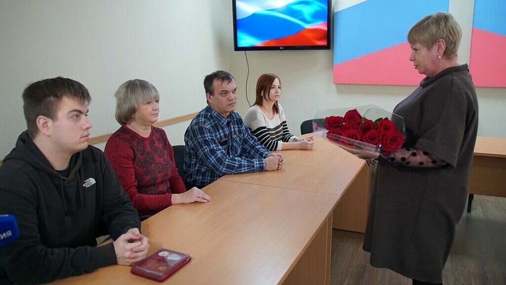     Сейчас молодой человек отправлен в запас и после полного восстановления собирается пойти работать в полицию