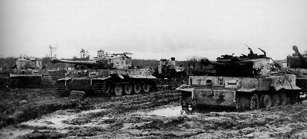 7 февраля 1944 года. Уманско-Ботошанская операция 1944 года. Танк тигр 1943 Курская дуга. Корсунь-Шевченковская операция пантеры. Танк тигр апрель 1944.