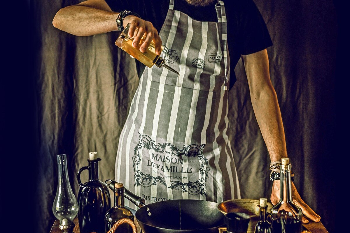     Лучшее масло для жарки: доктор Мясников рассказал, на чем готовить, чтобы избежать рака