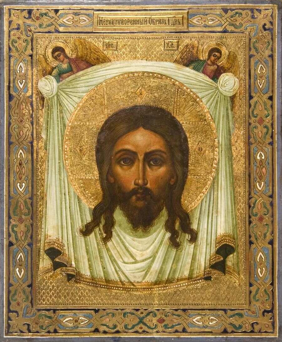 Икона «Спас  Нерукотворный». Мстера, конец XIX века. Источник: https://yandex.ru/images/search?pos=12&text=нерукотворный%20образ%20христа%20спасителя&img_url=http%3A%2F%2Fi.pinimg.com%2Foriginals%2Fde%2Fdd%2Fd4%2Fdeddd4327b32aec1ce191072890a0083.jpg&source=serp&rpt=simage&lr=38