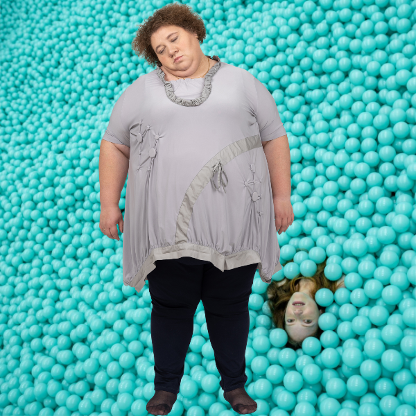 Способ рассмотренный в статье поможет вам засыпать даже стоя, в любом месте и время