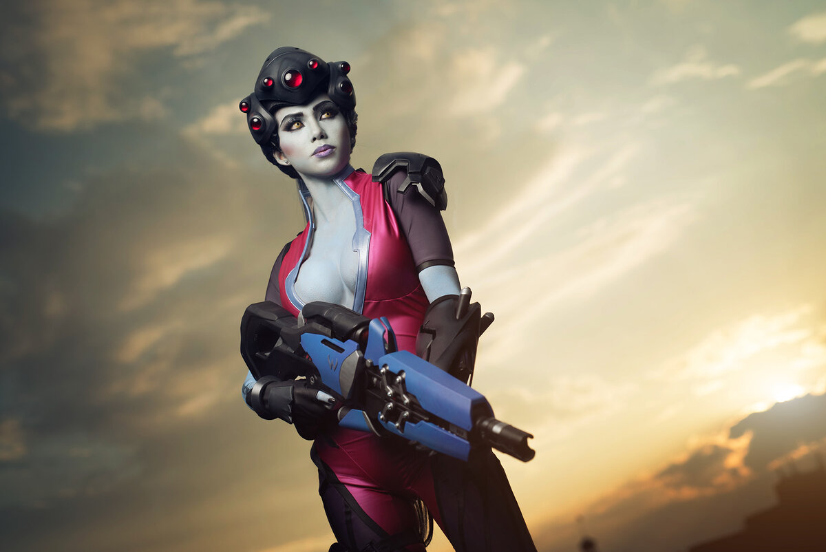 Вдова. Роковая вдова. Вдова Overwatch Cosplay. Роковая вдова овервотч косплей. Роковая вдова Лазурный берег.