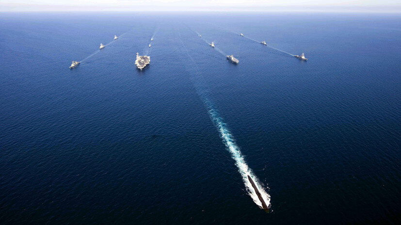     Военные корабли США и Южной Кореи Gettyimages.ru Mass Communication Specialist 3rd Class Adam K. Thomas/U.S. Navy