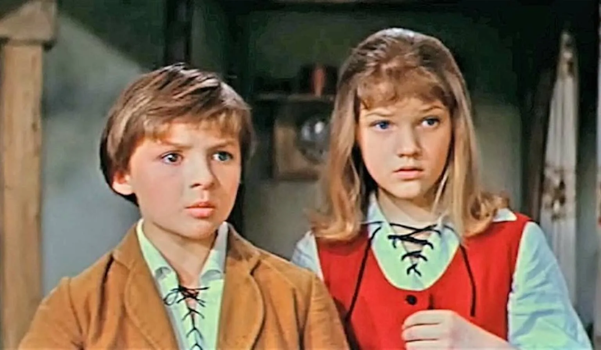 елена проклова снежная королева. снежная королева роллон злая. кто играет герду в снежной королеве 1966. кто играет герду в снежной королеве 1966. герда проклова снежная королева.