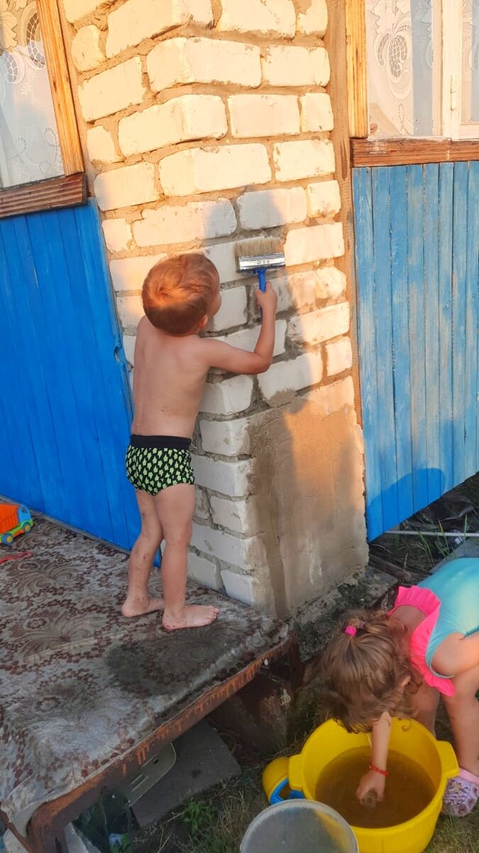 Мелкие за любой кипиш, кроме голодовки😆