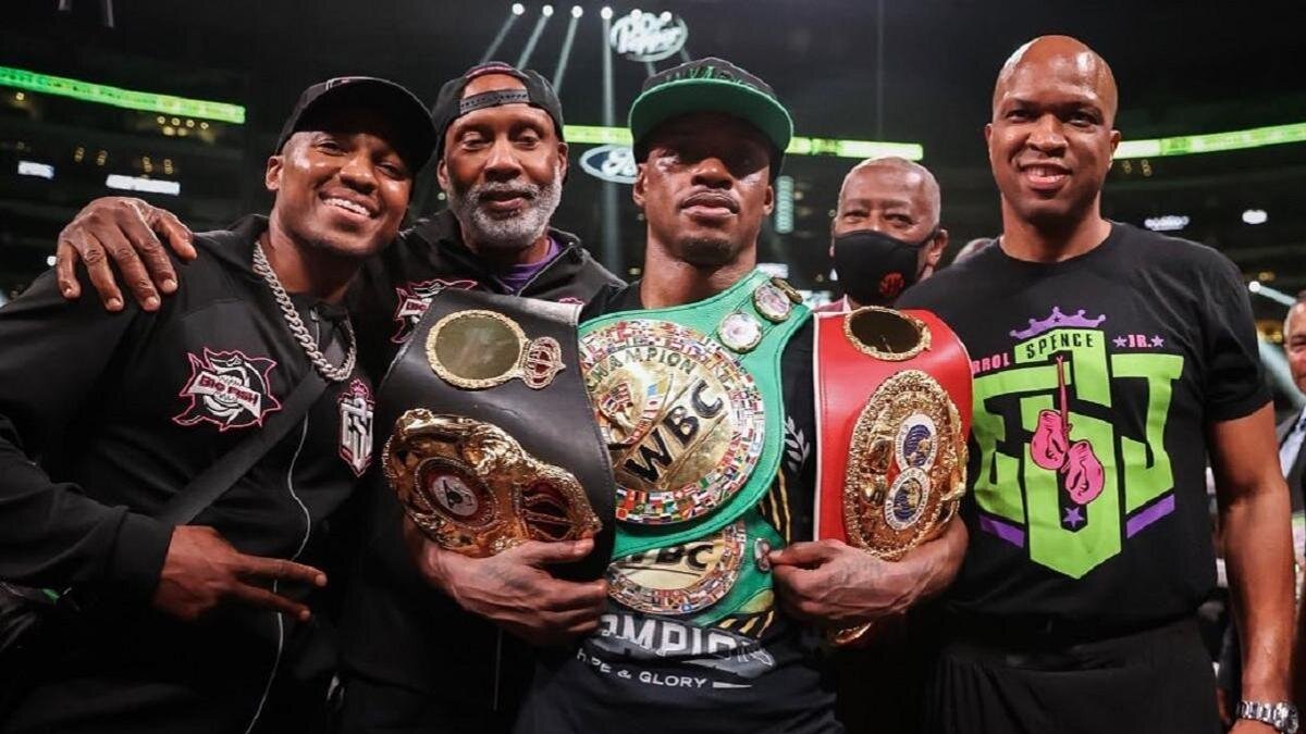    Боксер Эррол Спенс-младший:instagram.com/errolspencejr/