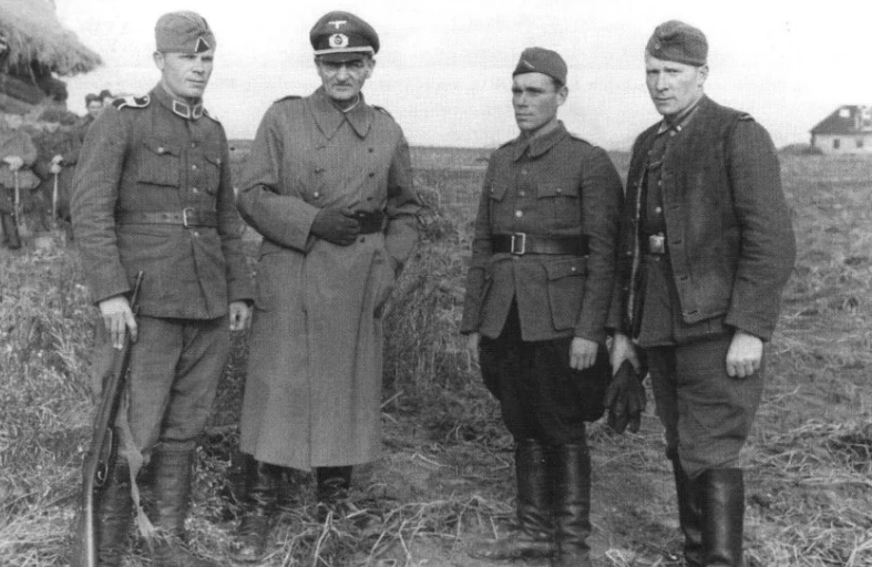 Полицаи
