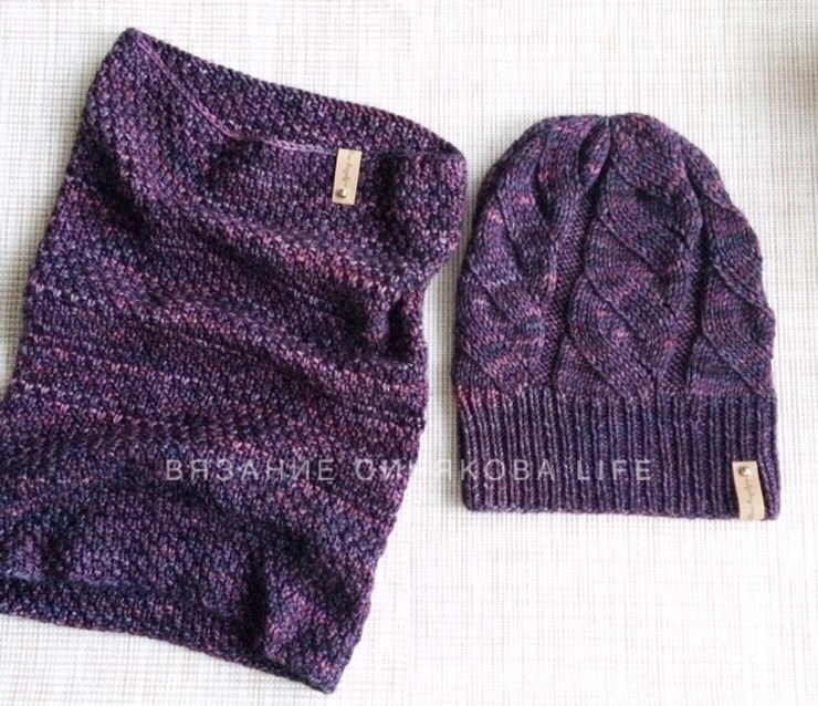 комплект из малабриго риос — шапка и снуд.