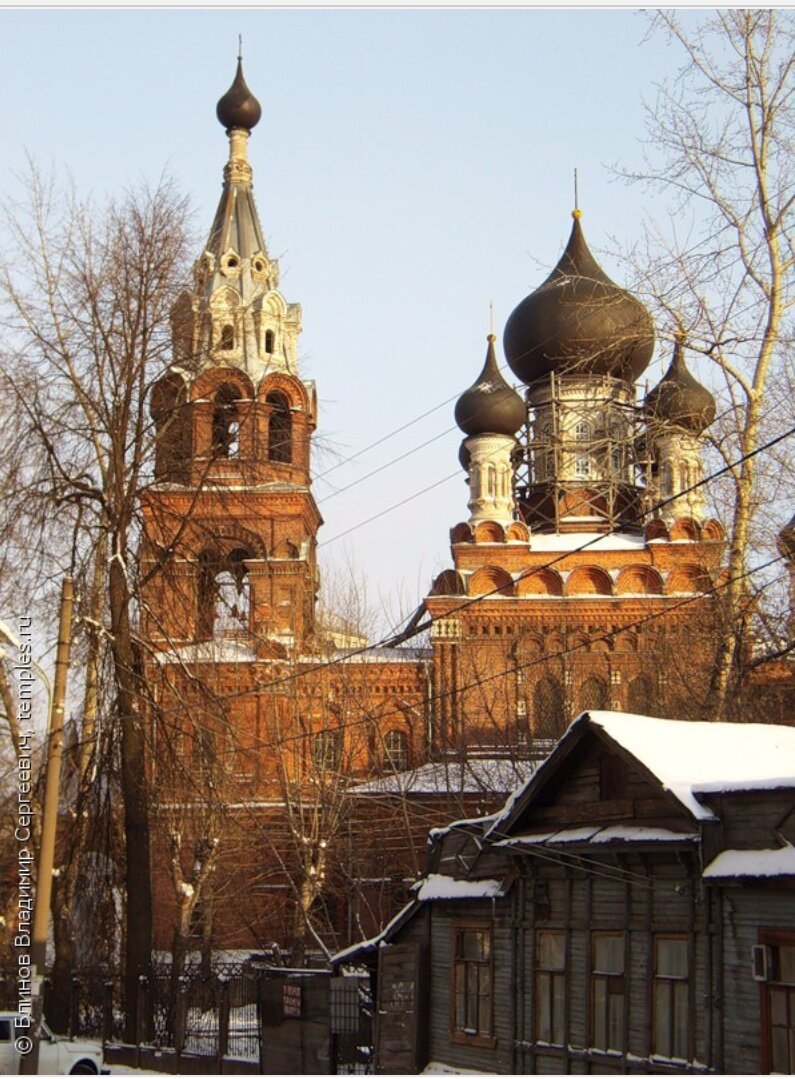 Церковь на полтавке. Церковь Всемилостивейшего Спаса Нижний Новгород. Храм Спаса в Нижнем Новгороде. Нижний Новгород, Церковь Спаса Всемилостивого на Полтавке. Церковь в честь Всемилостивого Спаса в Нижнем Новгороде.