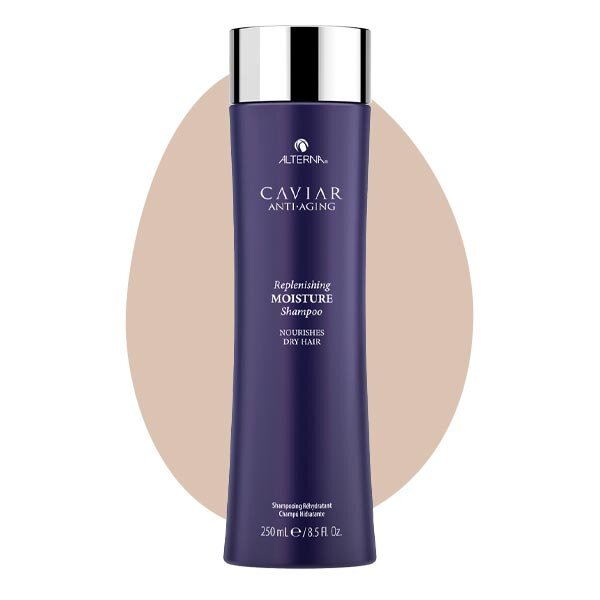 
купить4460 руб.Увлажняющий шампунь Caviar Anti-Aging Replenishing, Alterna«В профессиональной сфере такие формулировки не используются и относятся к маркетинговому позиционированию. Предполагается, что мастер-шампунь — то, с чего начинается уход. То есть базовый шампунь, который подходит для всех типов волос. Он должен обеспечивать мягкое очищение и восстанавливать оптимальный уровень влаги. Волосы после применения такого средства получают насыщенный блеск, становятся послушными и мягкими».