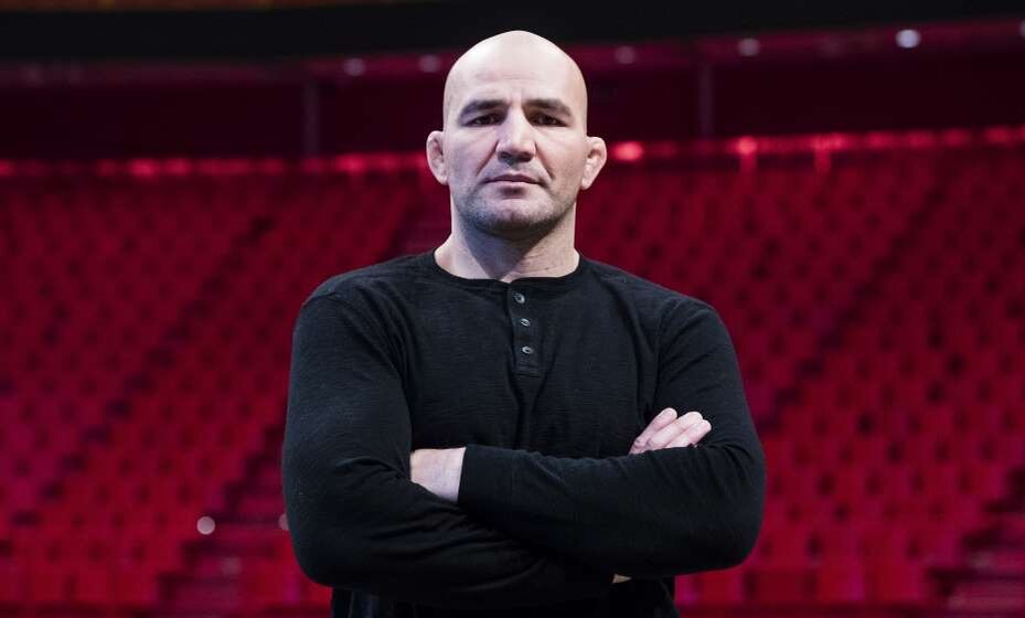    Бразилец Гловер Тейшейра стал чемпионом UFC в 42 года. Фото: Global Look Press