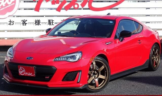 Фото внешности и салона, листайте