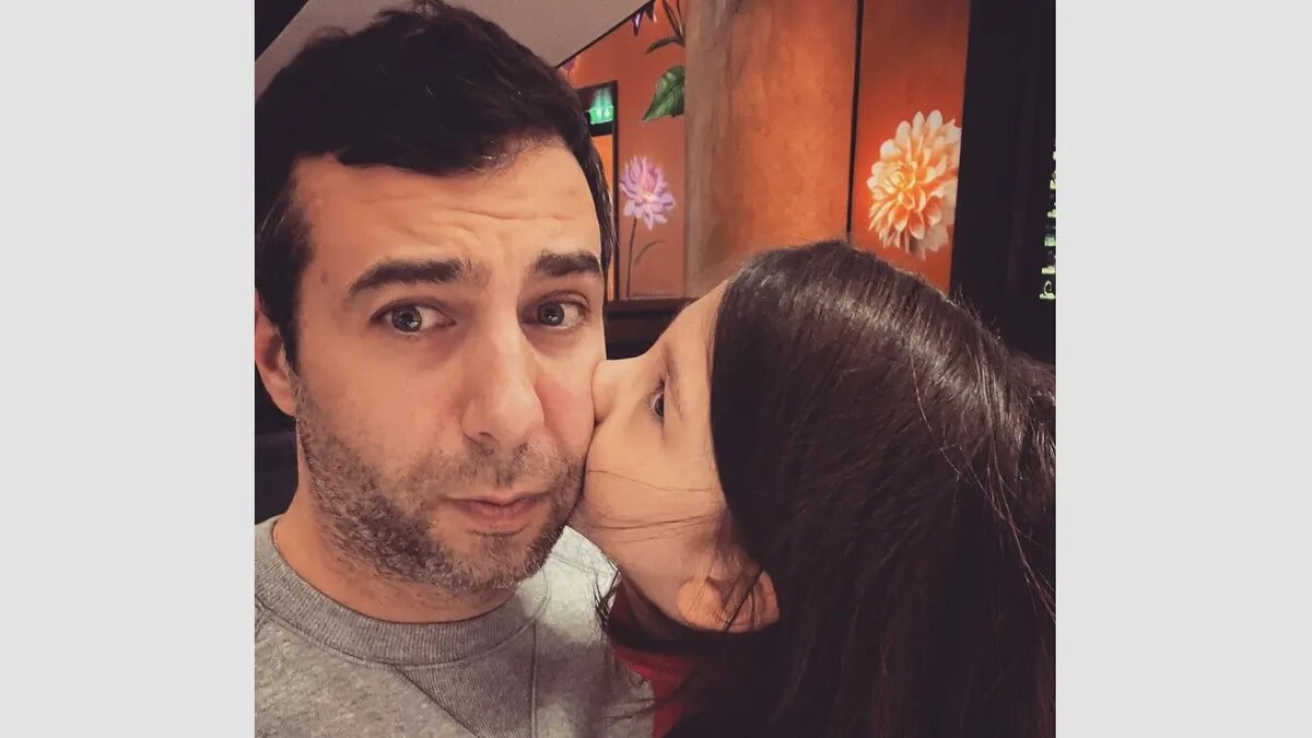 Иван Ургант с дочкой Лерой. Фото: @urgantcom/Instagram*(принадлежит Meta, запрещенной в РФ, и заблокирован в России)