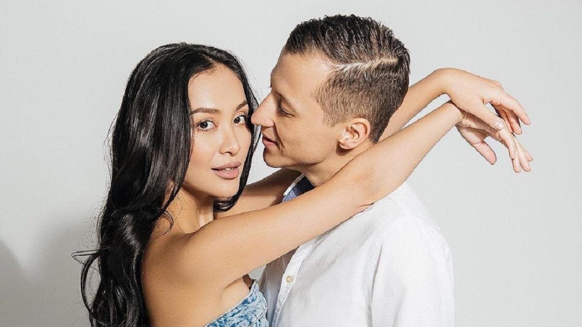    Фариза Ескермес с возлюбленным:instagram.com/fariza_yeskermes