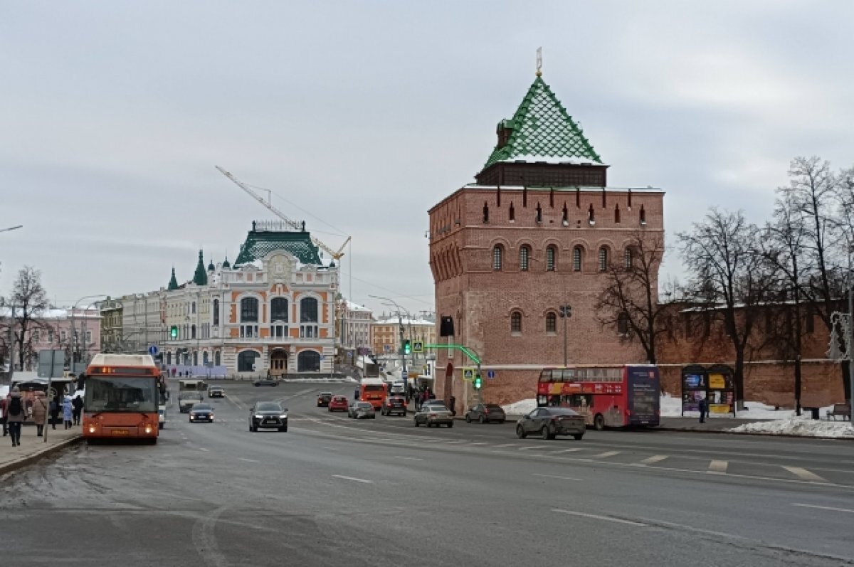 площади минина нижний