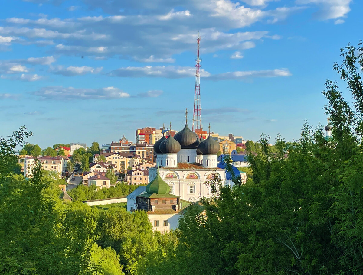 Город между Сибирью и Москвой. Маршрут одного дня по бывшему Хлынову, Вятке  и ныне Кирову | Под зонтиком | Дзен