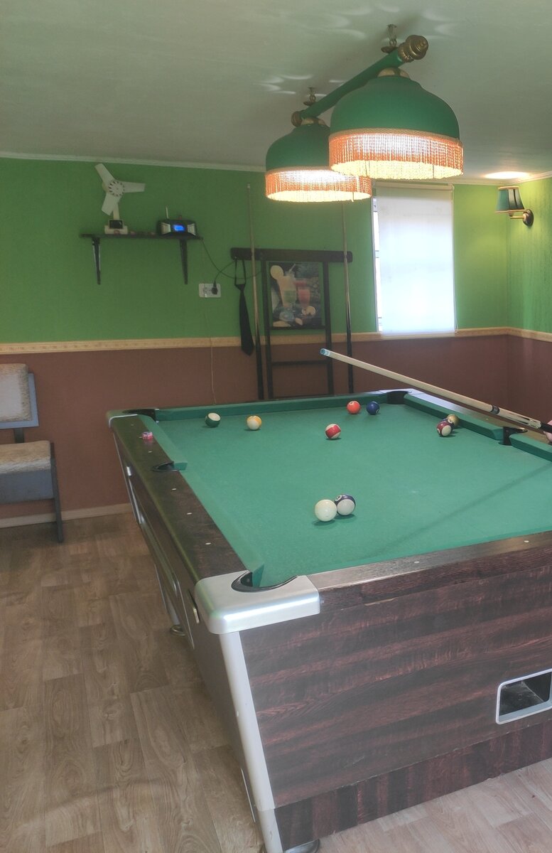 У нас есть стол