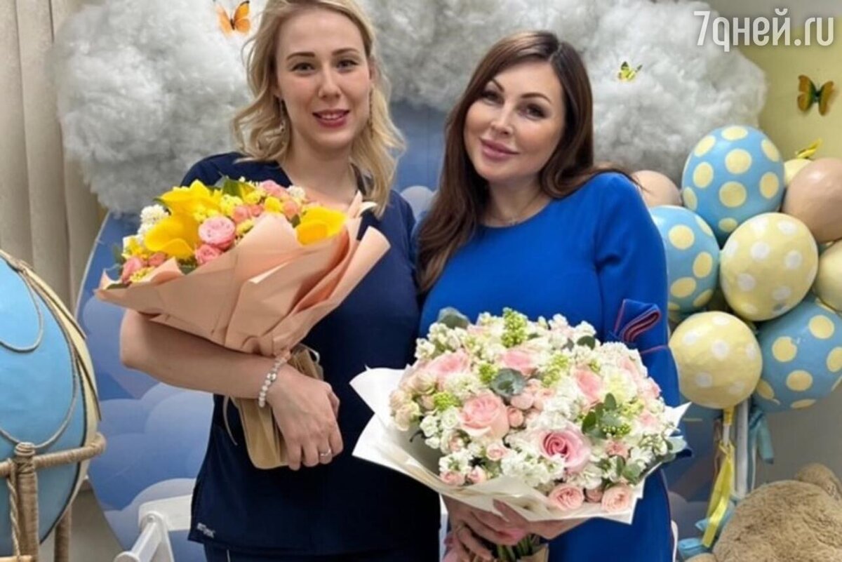    Наталья Бочкарева с врачом соцсети