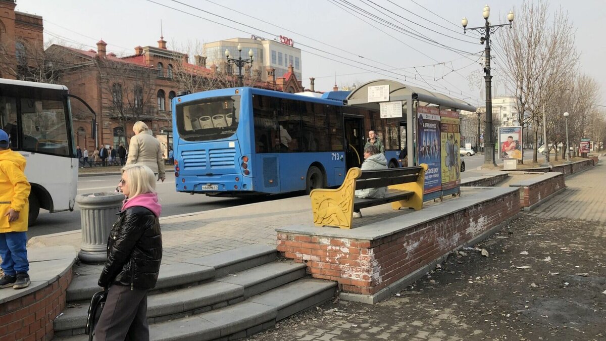     Вопросы возникли у пассажиров к автобусу № 33, именно на данном маршруте возили людей на неисправном транспорте.