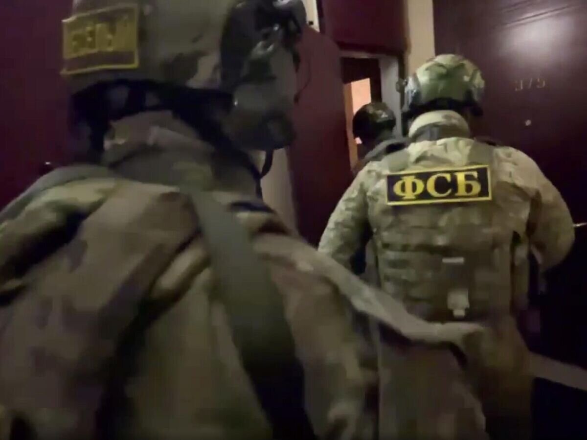    ФСБ РФ пресекла попытку совершения ДТА на газопроводе "Южный поток" в Волгоградской области. Кадр видео© ФСБ РФ