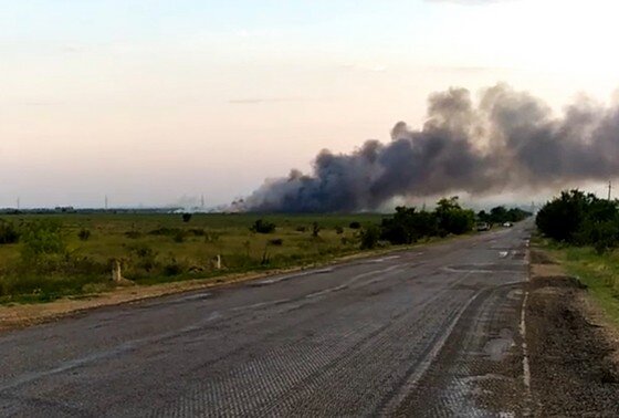     Россия. Республика Крым. Пожар на войсковом полигоне в Кировском районе