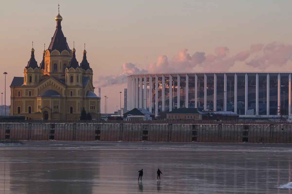 Александро-Невский собор и Стадион