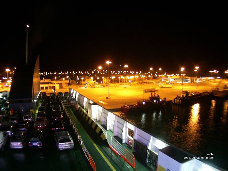 фото из интернета. Порт Игуменица. Греция