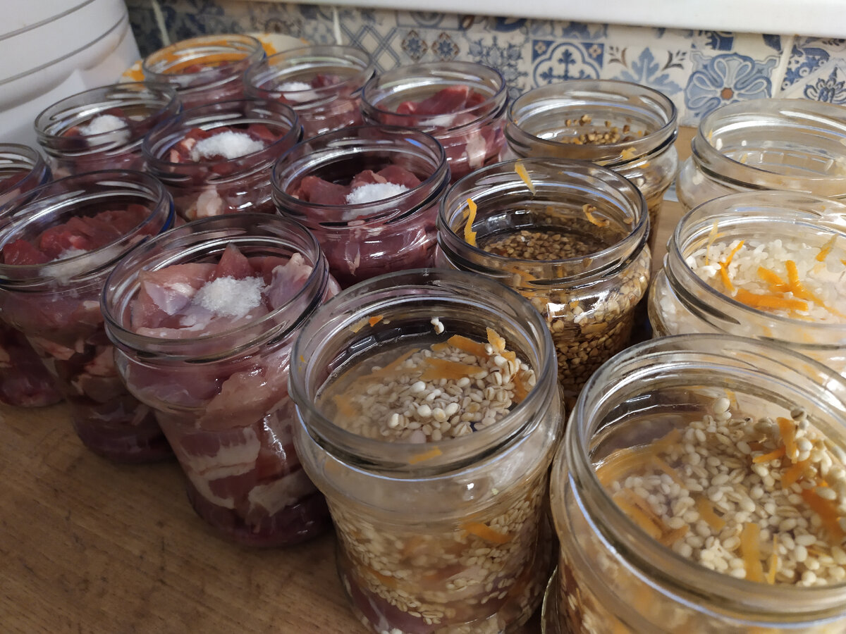 Заказ на тушенку из говядины и каш со свининой