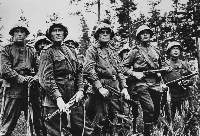 Советские штрафники появились в 1942 году. /Фото: m.fishki.net.