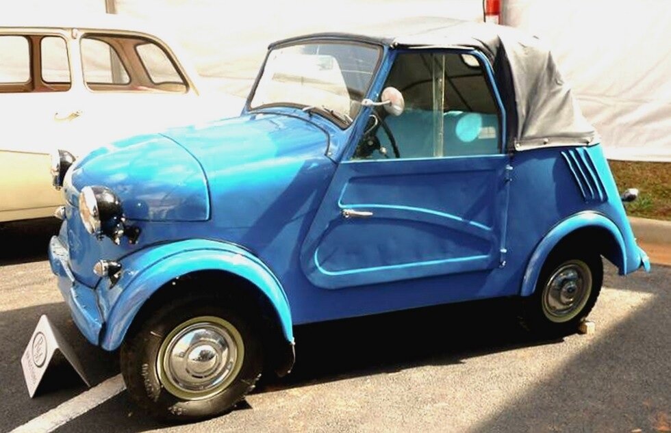 Вот такая у нас была, один в один. Только красная.