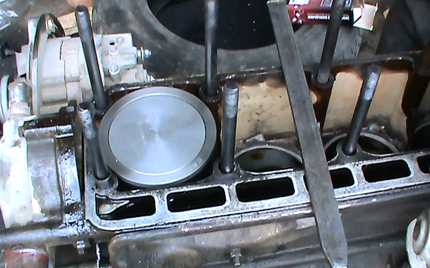 Неисправности 402 двигателя. Форкамерная гбц змз 402. Неисправности 402 двигателя. Двигатель 402 разборка. Двигатель газ 3302 змз-402.