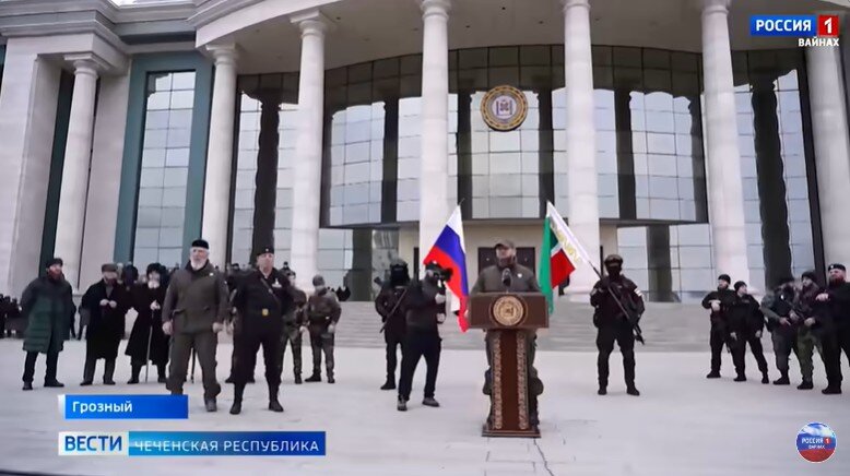 Рамзан Кадыров собрал в Грозном более 12 тысяч бойцов, готовых идти на Украину