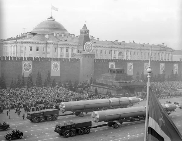 Первый парад победы картинки