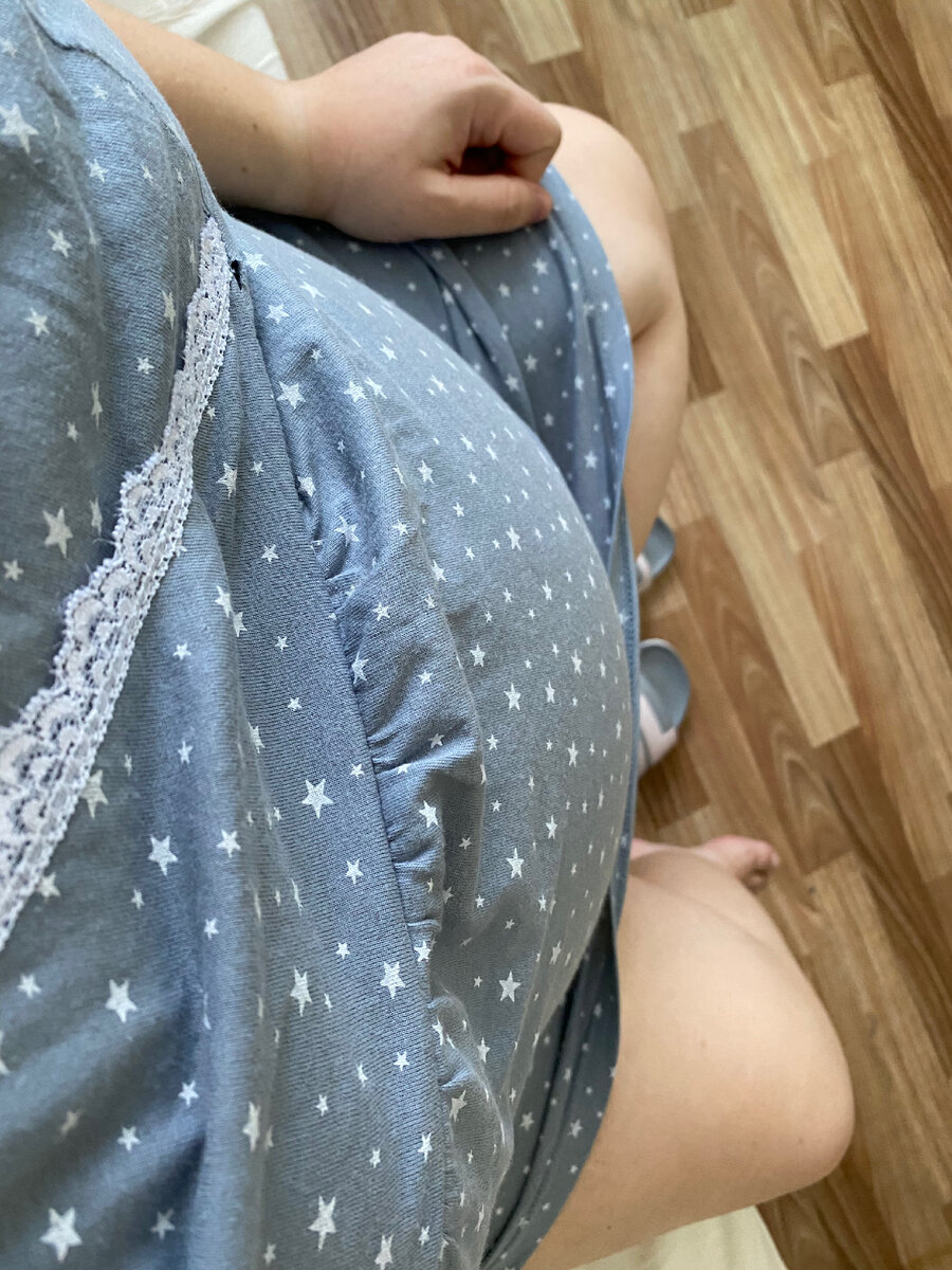 В стационаре. Вроде и не такой большой живот)))#дихориальная двойня #беременность двойней #беременность 