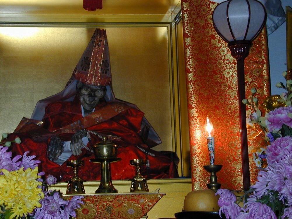 Мумифицированный монах