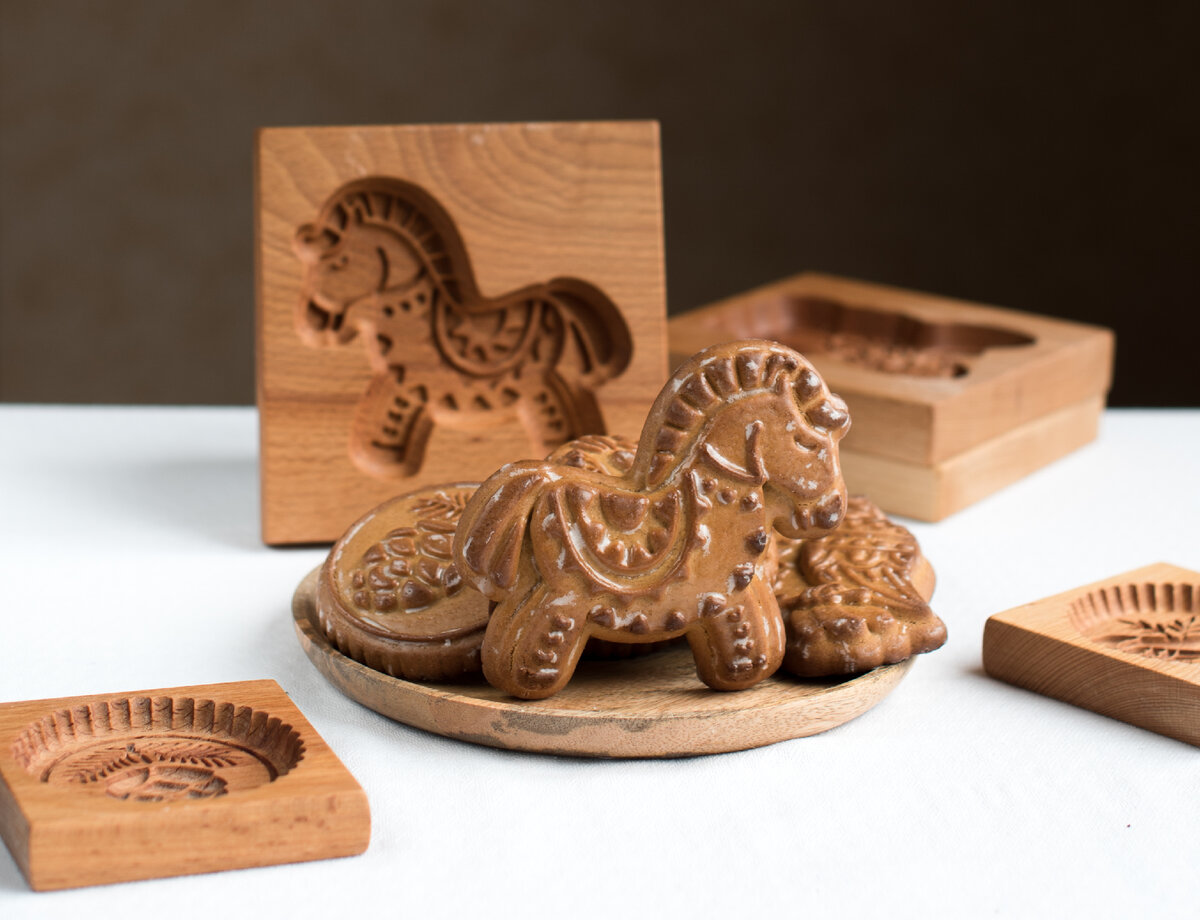 Домашний пряник в форме лошадки