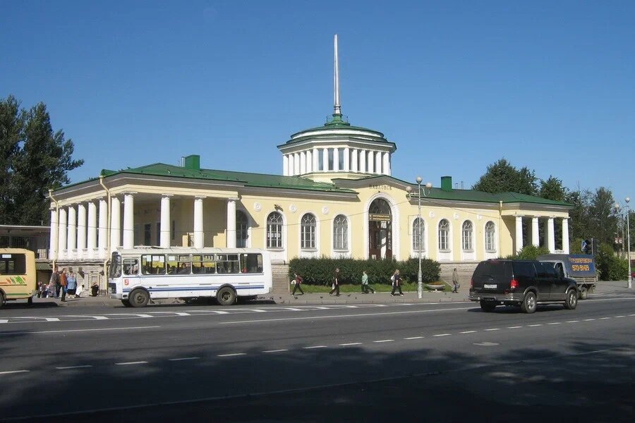 Павловский вокзал