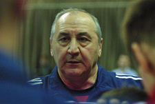 Владимир Максимов: «Пуля прошла в сантиметре от сердца»  📷
