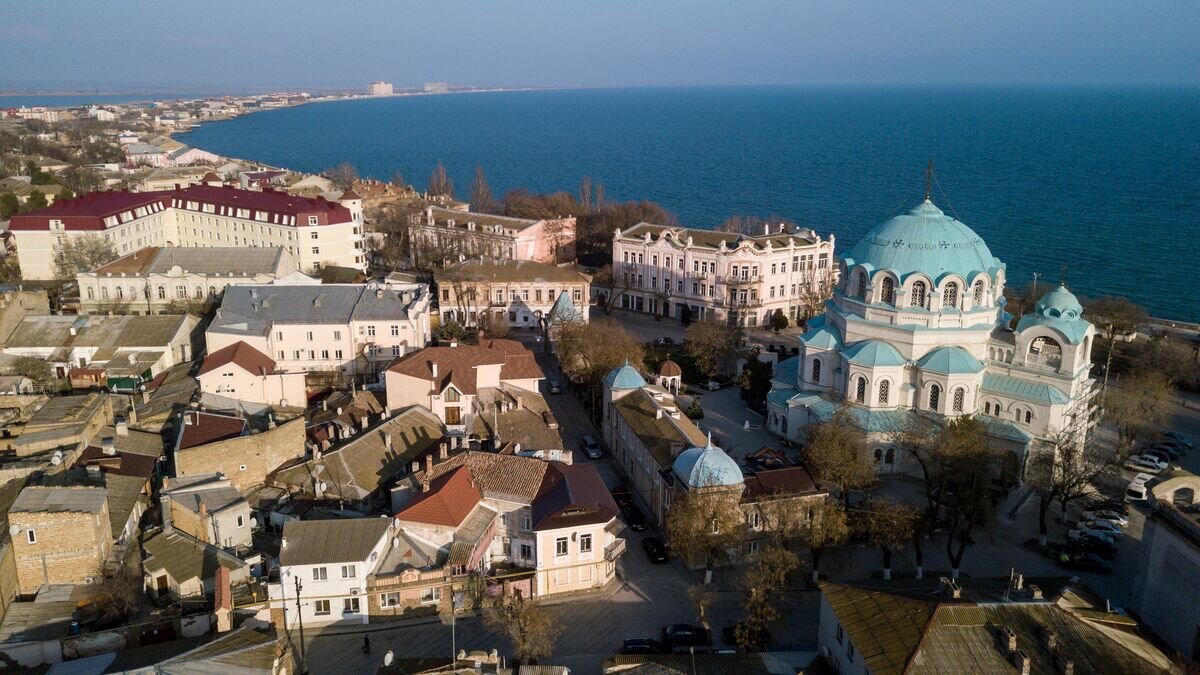    Собор Святителя Николая Чудотворца в Евпатории© РИА Новости / Алексей Мальгавко