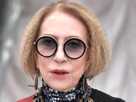     фото: инна чурикова. источник: википедия