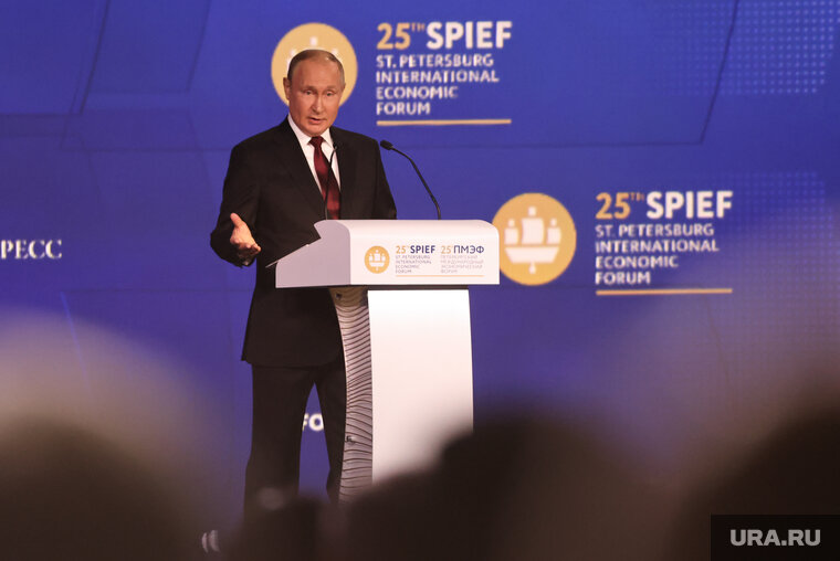    Признание Россией республик Донбасса было очень важно для них, заявил Путин