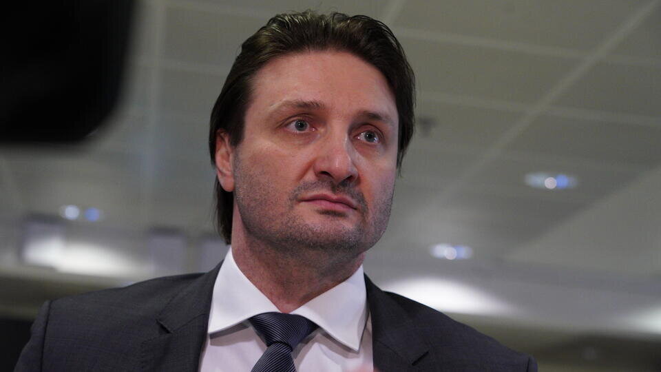     Запашный призвал отбирать паспорта у артистов, предающих Россию Известия/Кристина Кормилицына