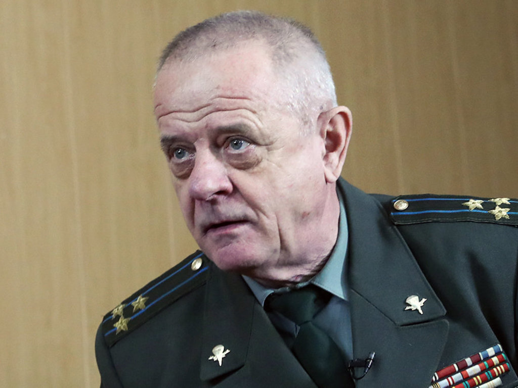 Квачков Владимир Васильевич. Советский, узбекистанский и российский военный и общественный деятель. Полковник Главного разведывательного управления Генерального штаба ВС России в отставке. Председатель Общероссийского офицерского собрания. Кандидат военных наук. Яндекс картинки.