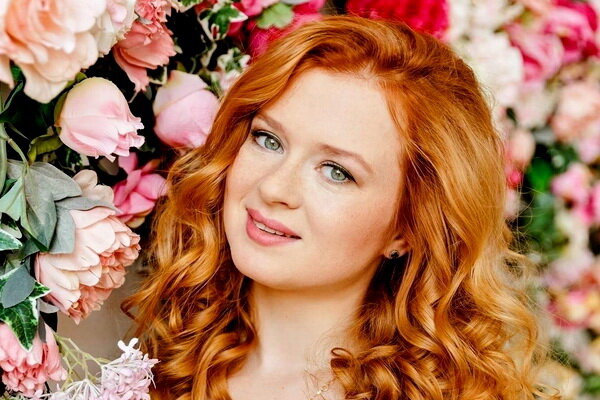 «Лучики любви!» - лучезарная актриса Екатерина Копанова