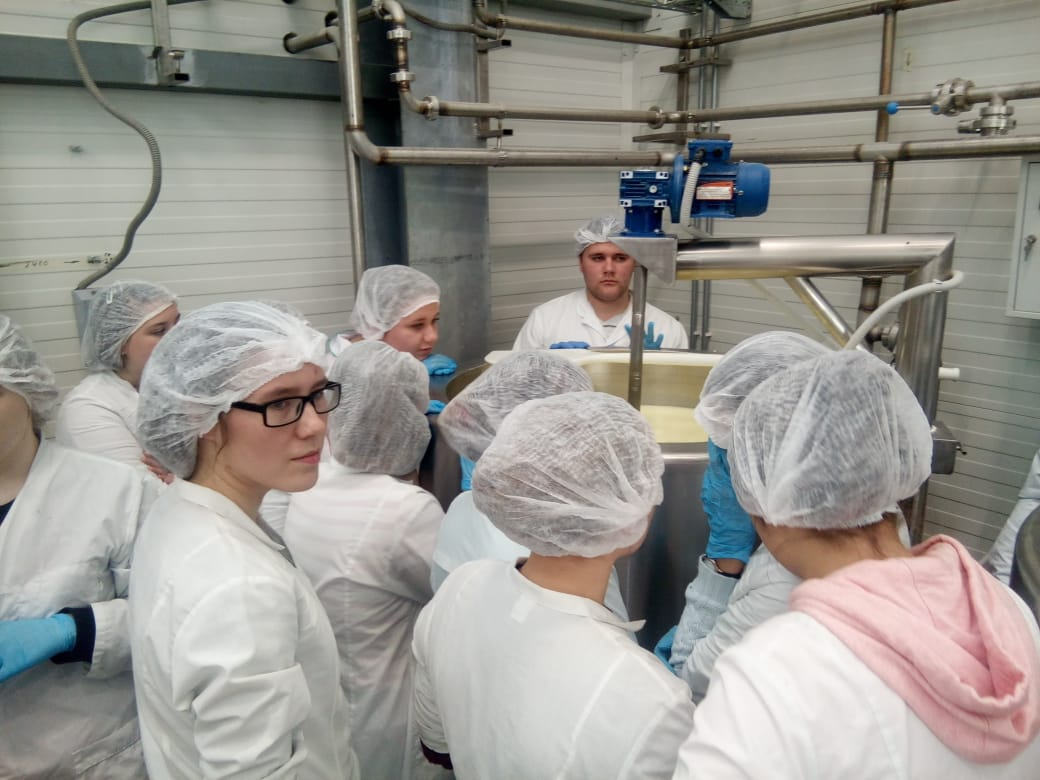 Варка сыра.