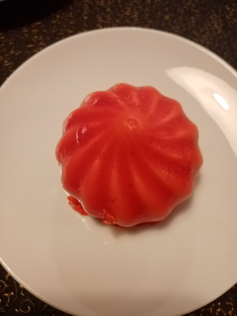 С клубникой