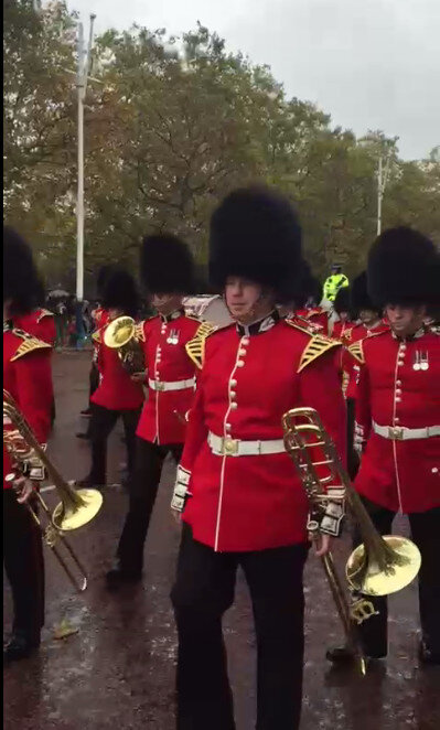Фото друга автора: Лондон, смена караула Букенгемского дворца